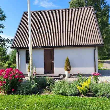 Kaldeni Majutus Holiday home *