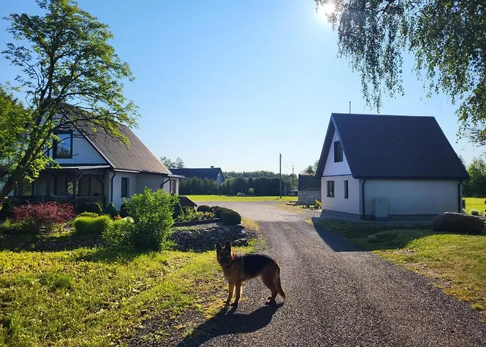 Kaldeni Majutus * Myza Are