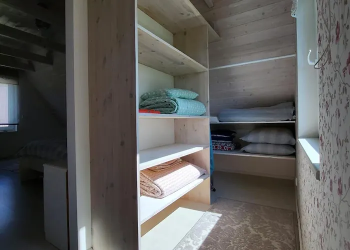 Kaldeni Majutus Myza Are