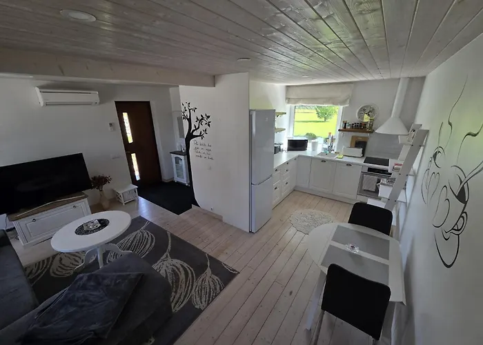 度假居 Kaldeni Majutus