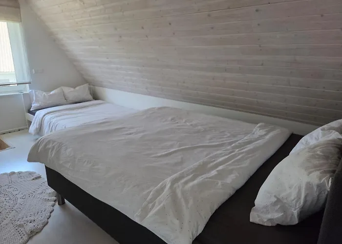 Kaldeni Majutus 度假居 Myza Are